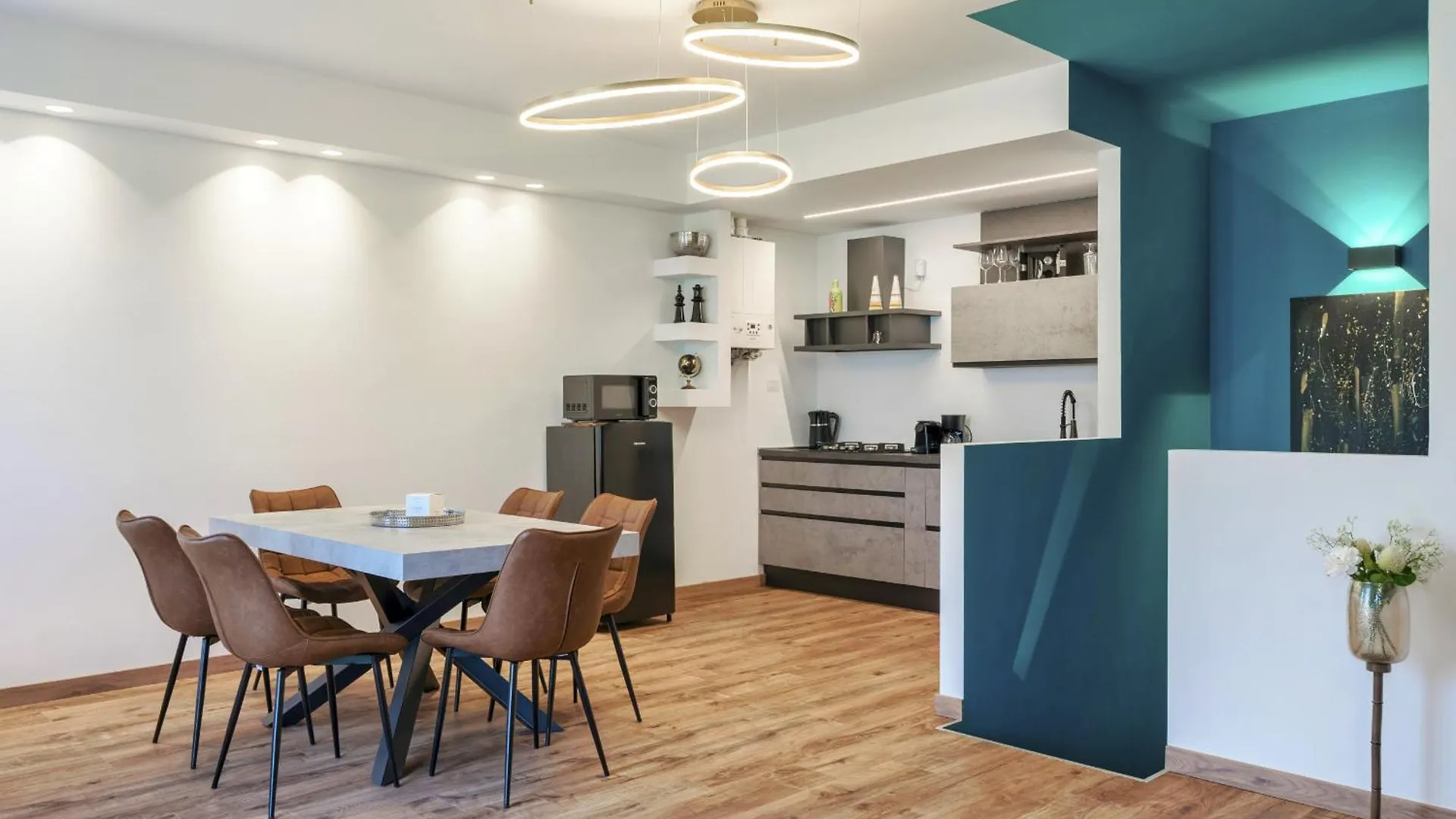 Emerald Apartment - Regarda Travel Bardolino